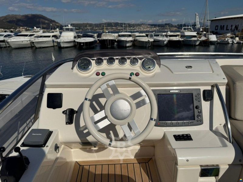 Azimut 47