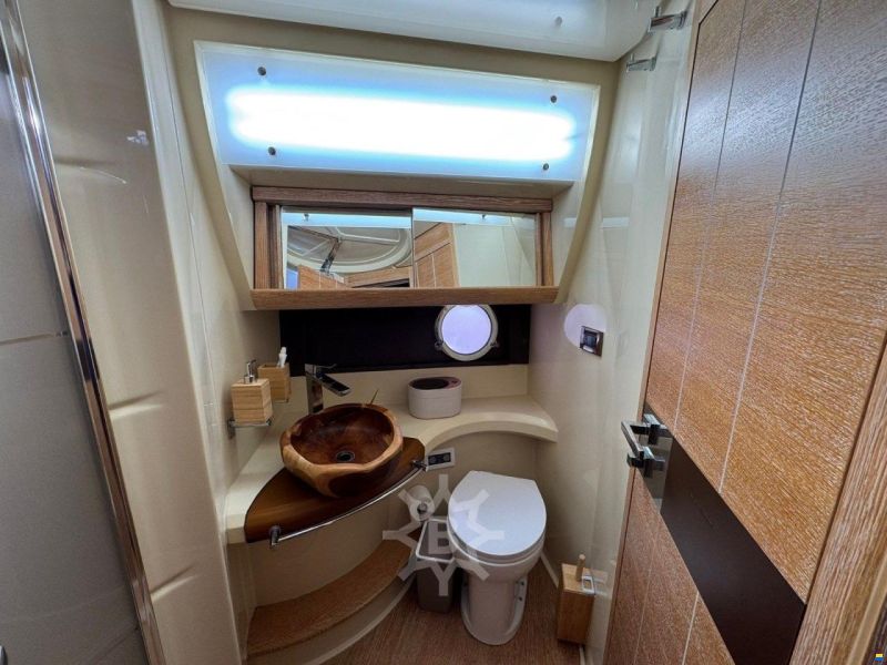Azimut 47