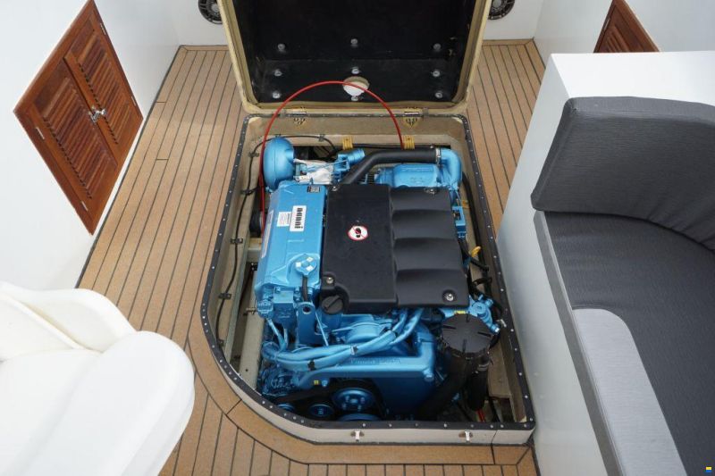 Lobster LB26 Classic Runabout
