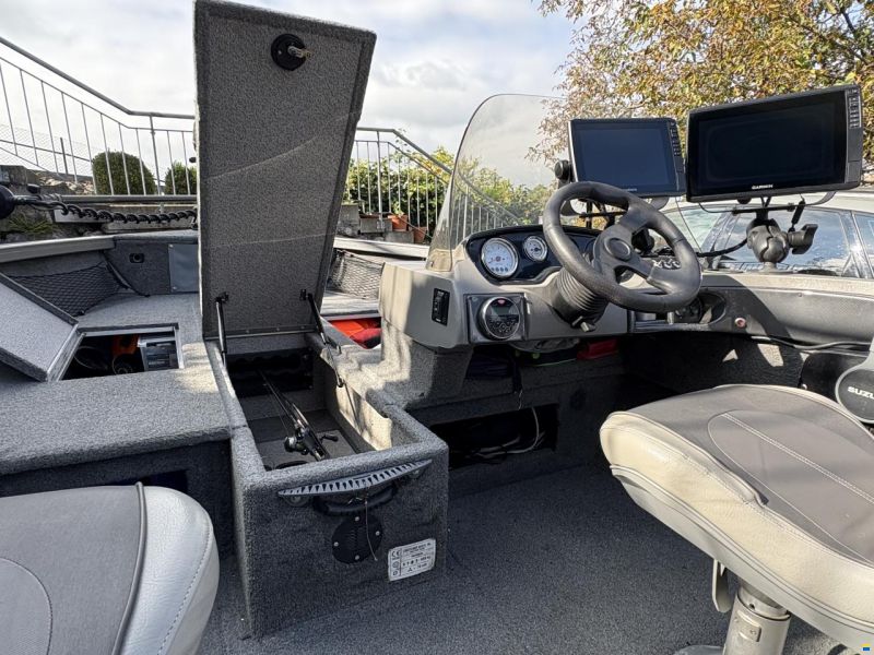 Crestliner Fish Hawk 1650 SC