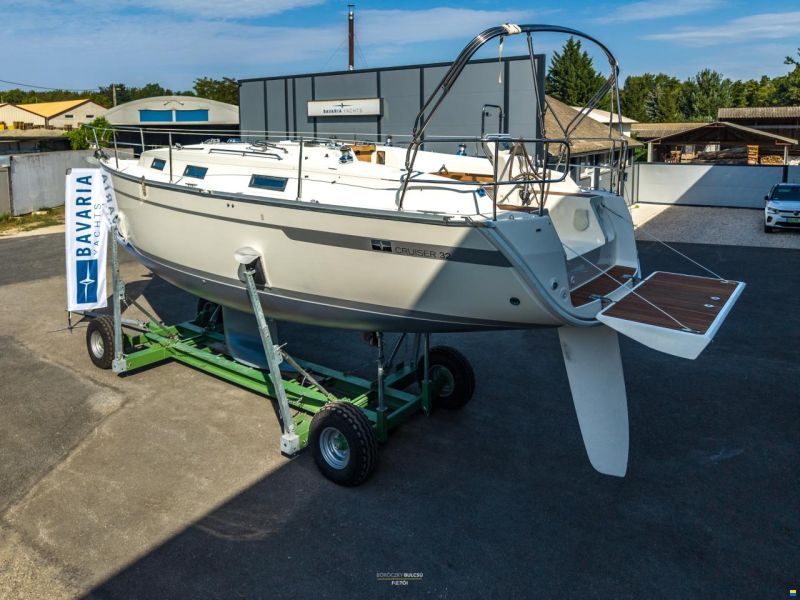 Bavaria CRUISER 32 - 2011