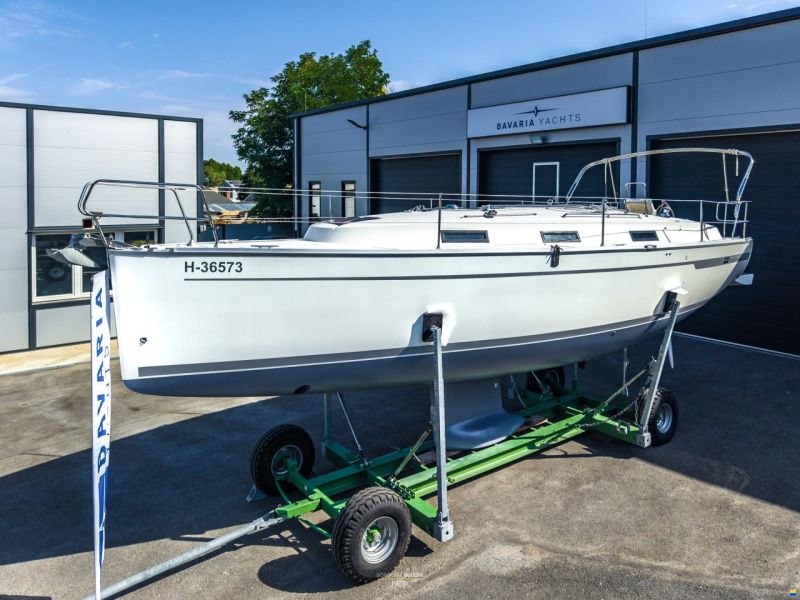 Bavaria CRUISER 32 - 2011