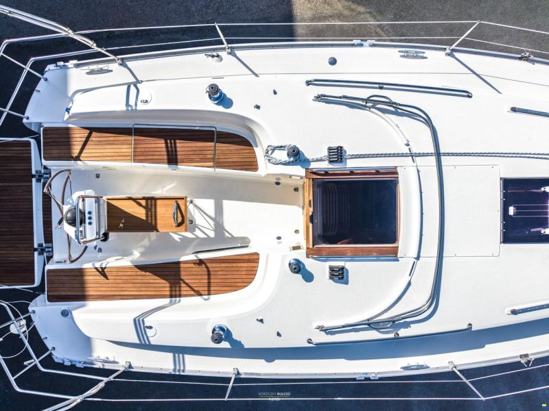 Bavaria CRUISER 32 - 2011