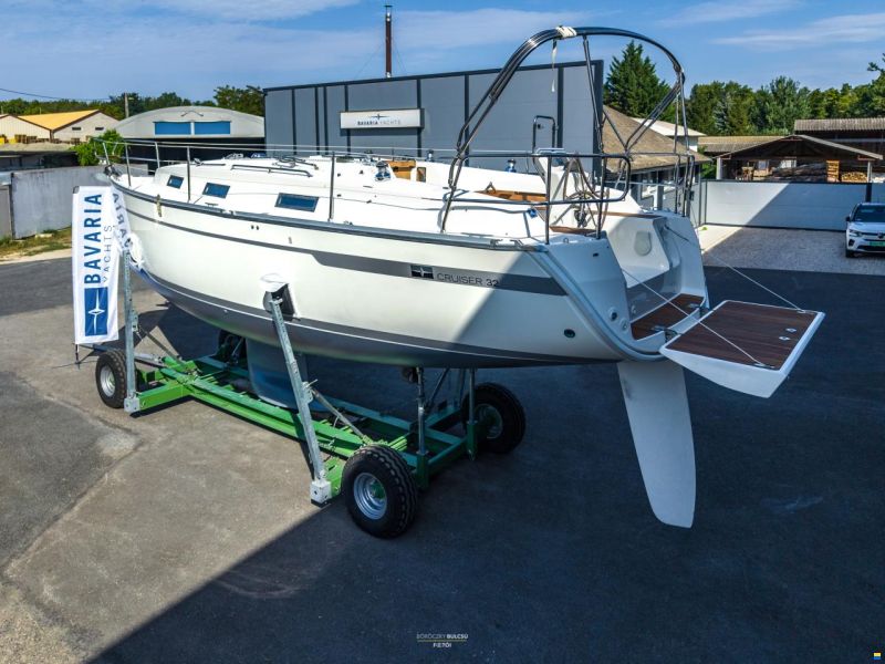Bavaria CRUISER 32 - 2011