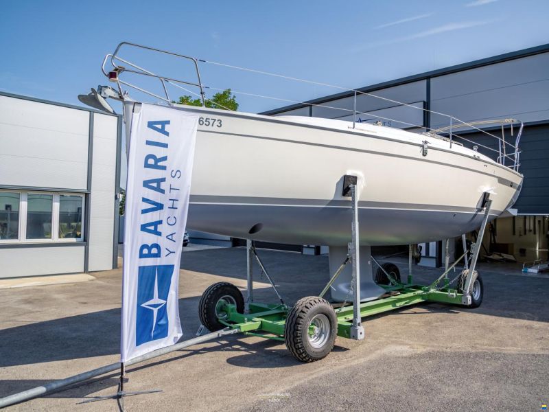 Bavaria CRUISER 32 - 2011