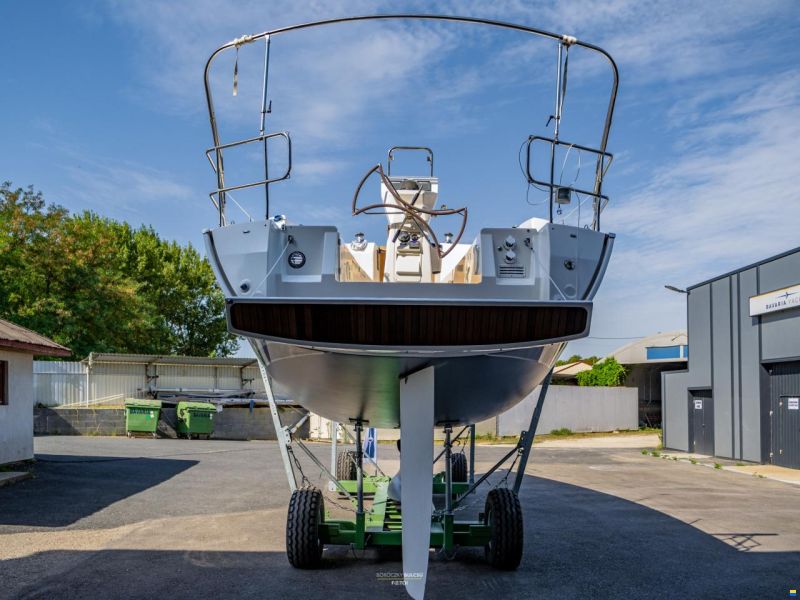 Bavaria CRUISER 32 - 2011