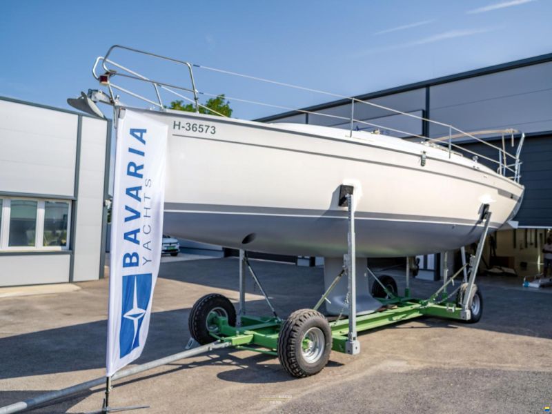 Bavaria CRUISER 32 - 2011