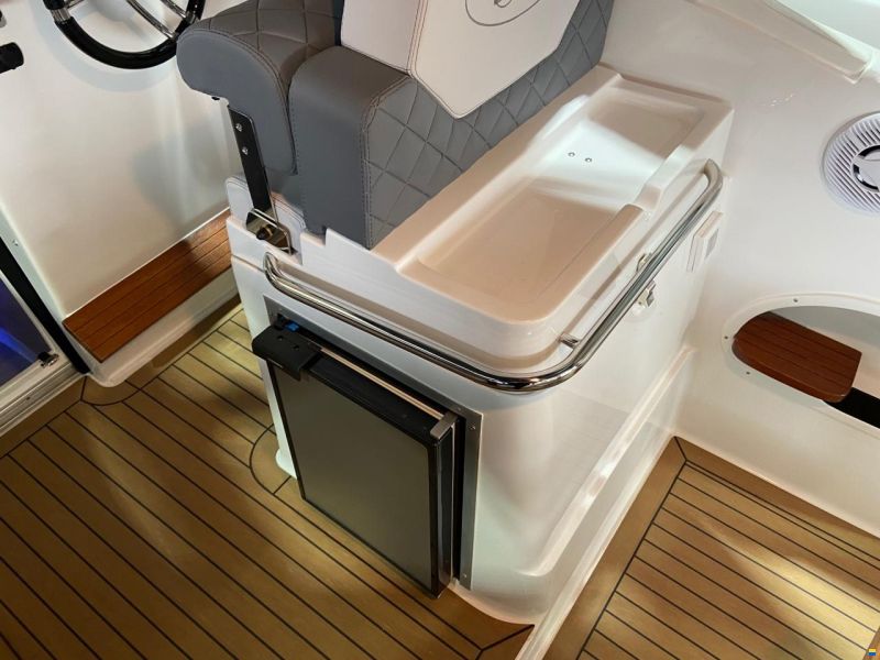 Saver 750 Cabin inkl. Suzuki DF250 APX