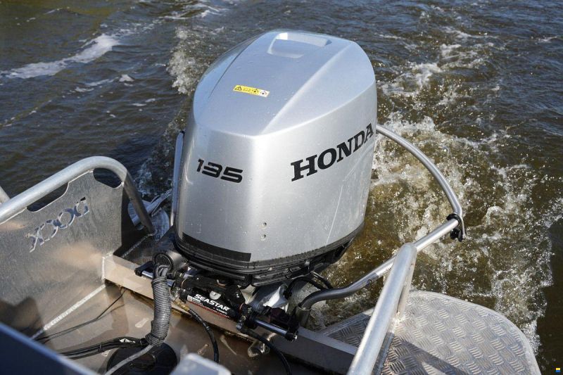 Dock Steel 650