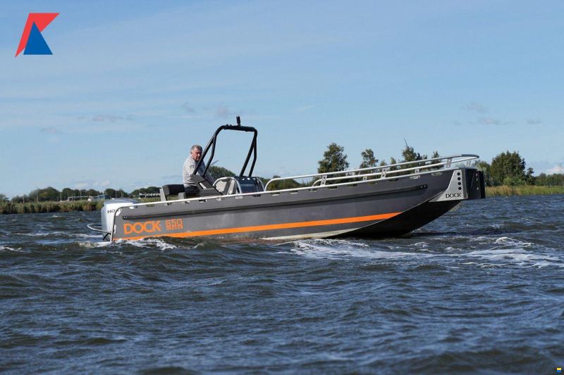 Dock Steel 650