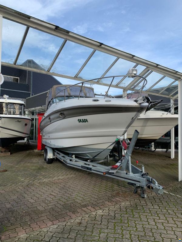 2004 Crownline 270CR, EUR