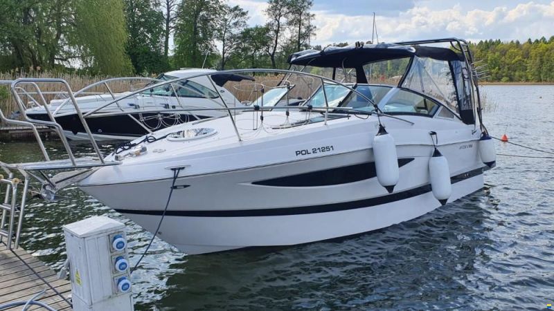 Four Winns V275