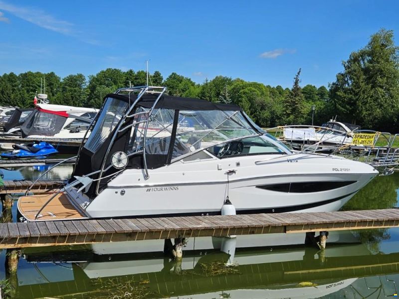 Four Winns V275