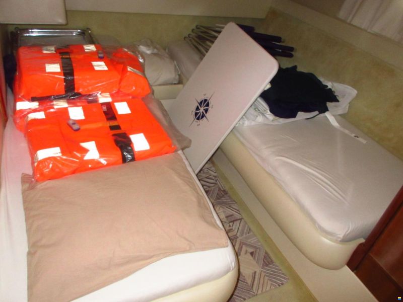 Azimut 36 Fly