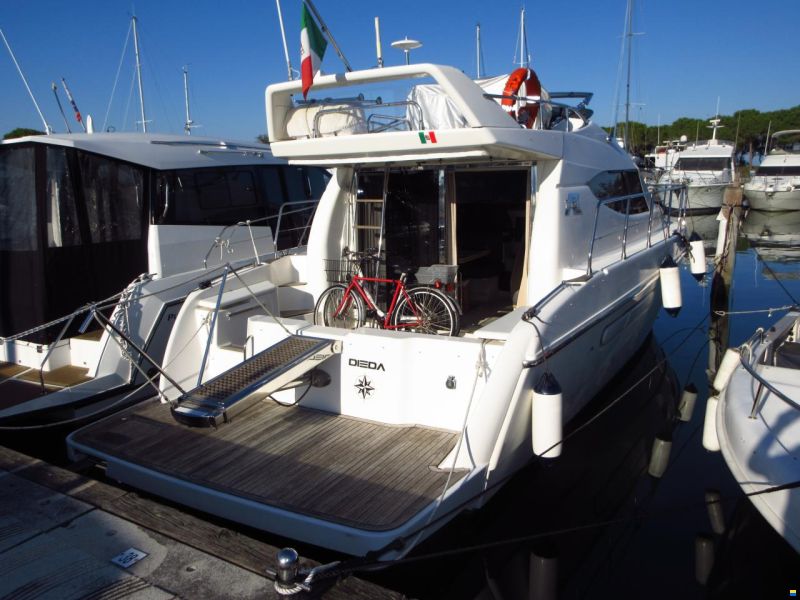 Azimut 36 Fly