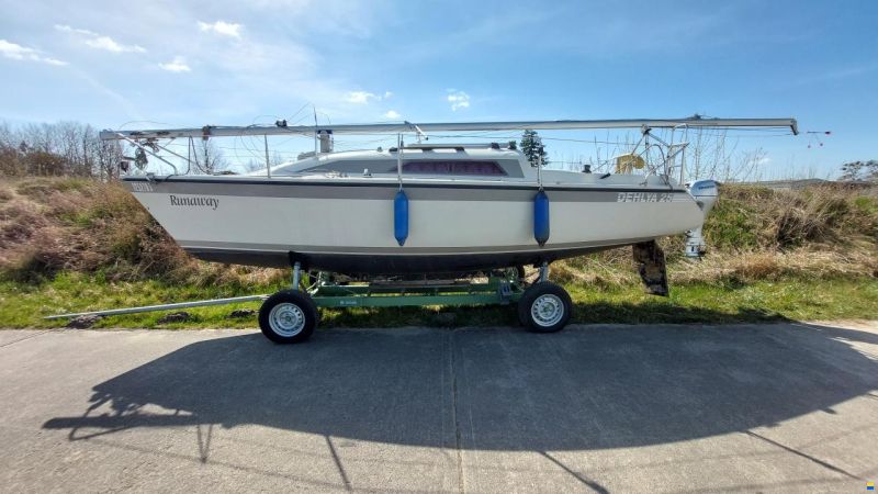 Dehler Dehlya 25