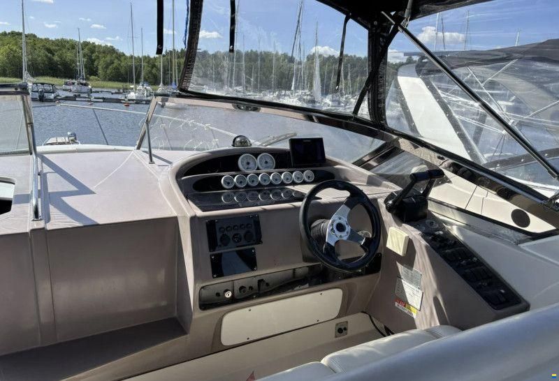 Regal Boats Regal 3260 Commodore