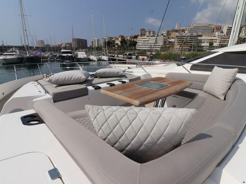 Sunseeker Predator 80