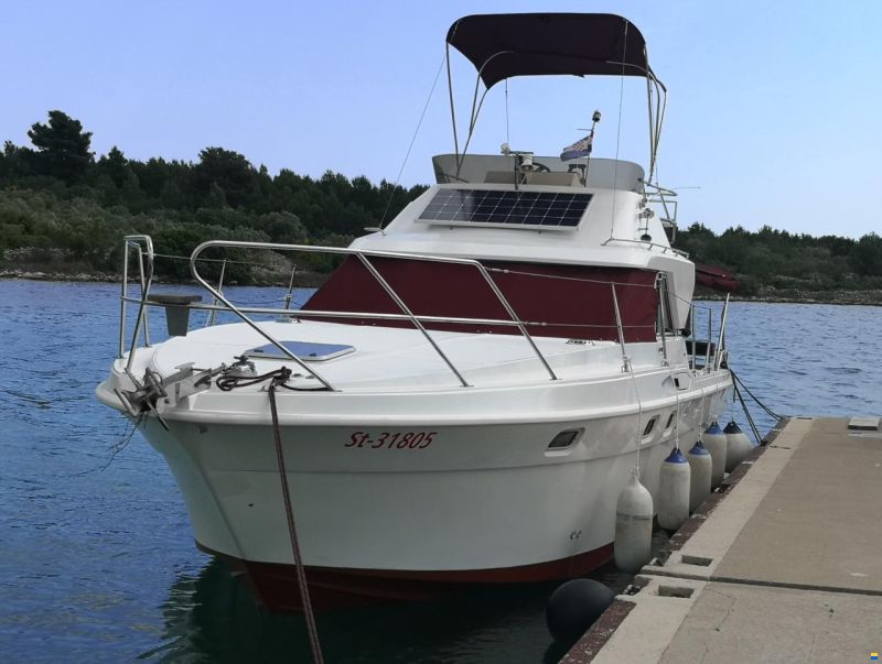 Fairline Corniche 31 Flybridge