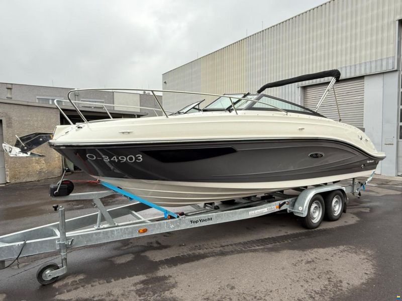Sea Ray Sun Sport 230