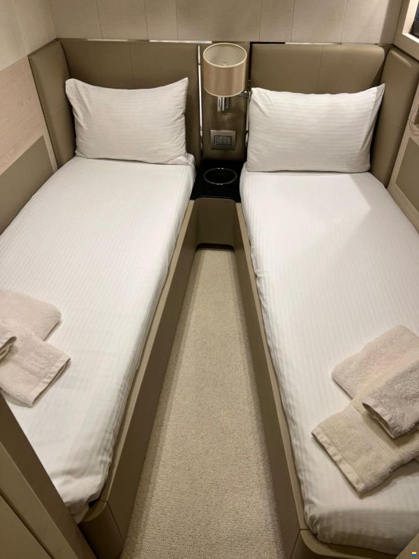 Azimut 80