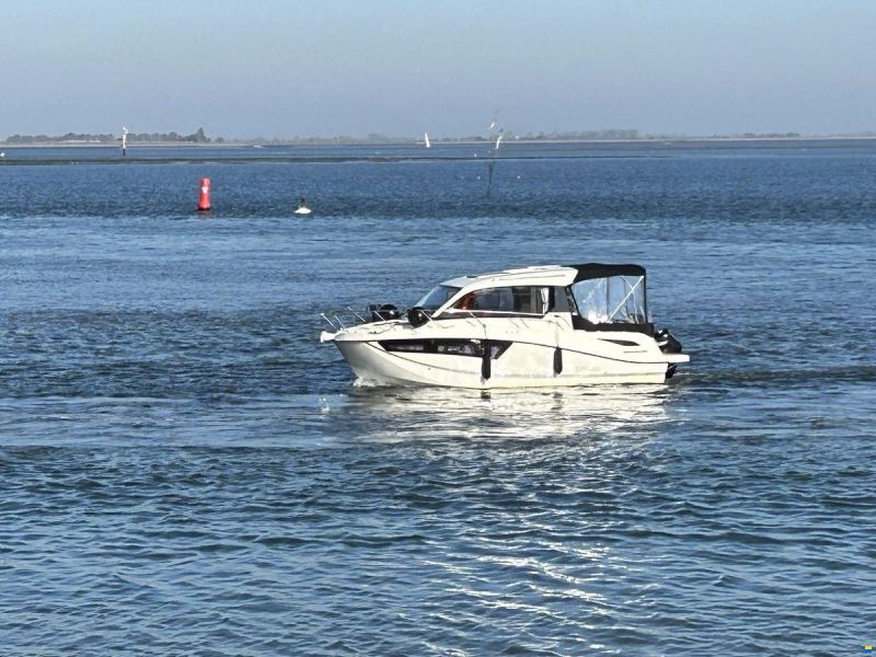 Quicksilver 755 Weekend