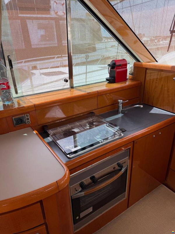 Beneteau Antares 13.80