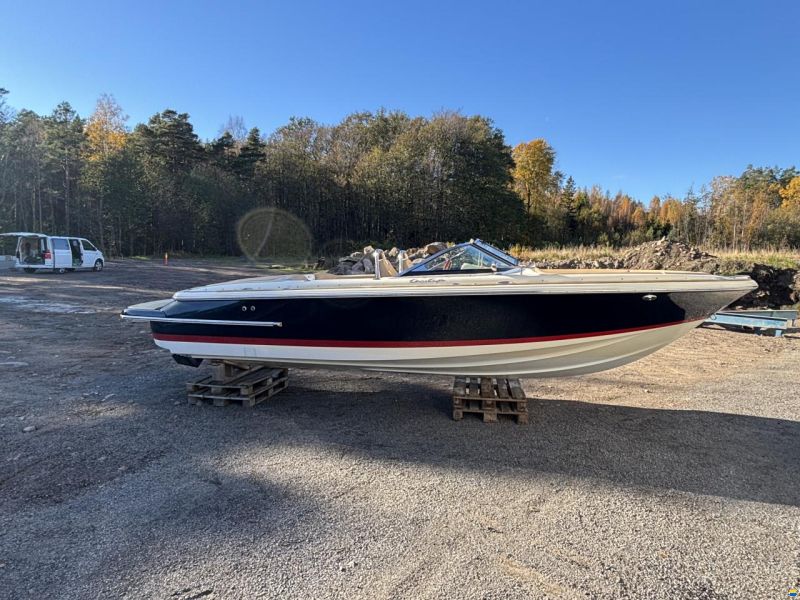 Chris Craft 23 Launch