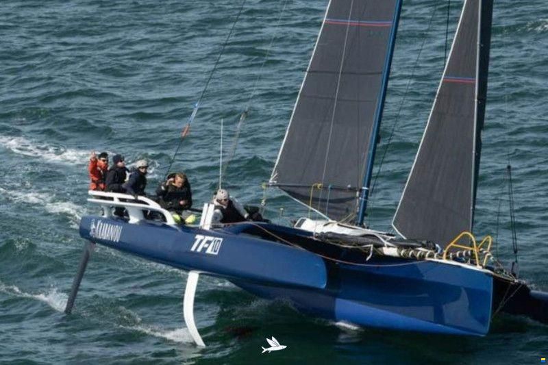 Foiler TF10 Trimaran