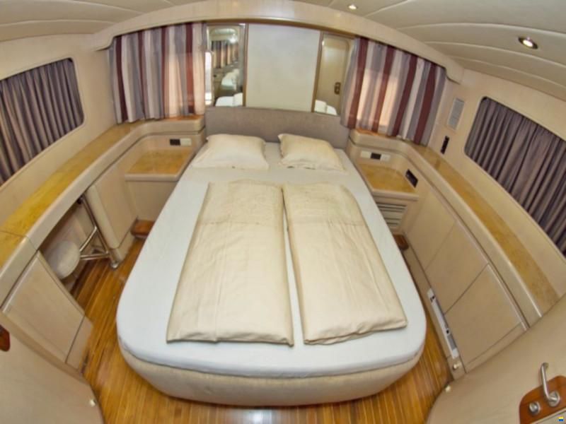Johnson Yachts Johnson 56