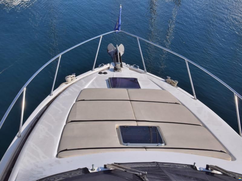 Johnson Yachts Johnson 56