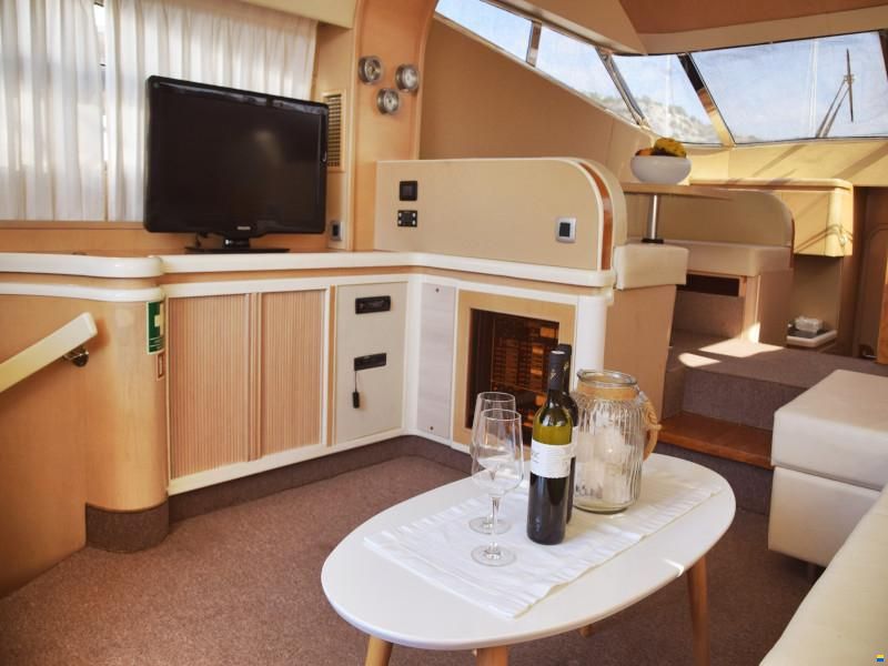 Johnson Yachts Johnson 56