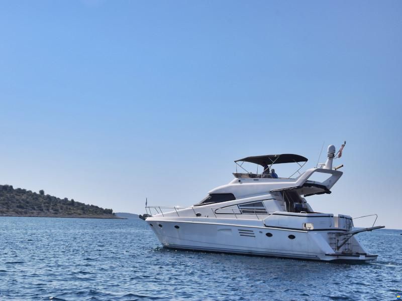 Johnson Yachts Johnson 56