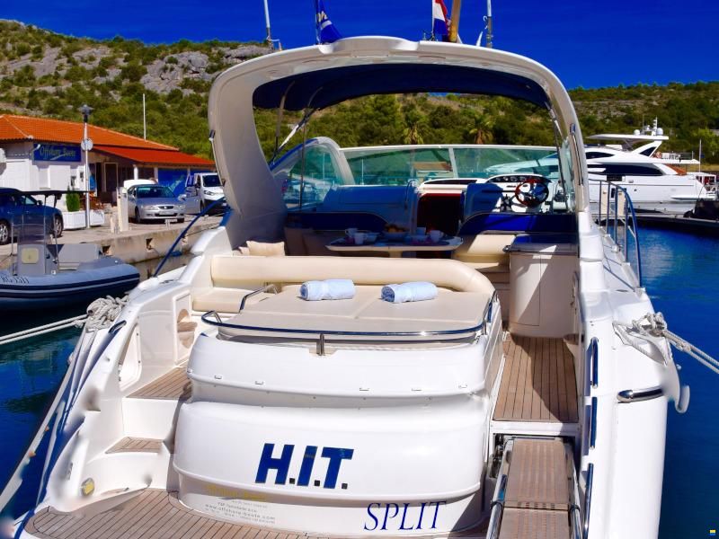 Fairline Targa