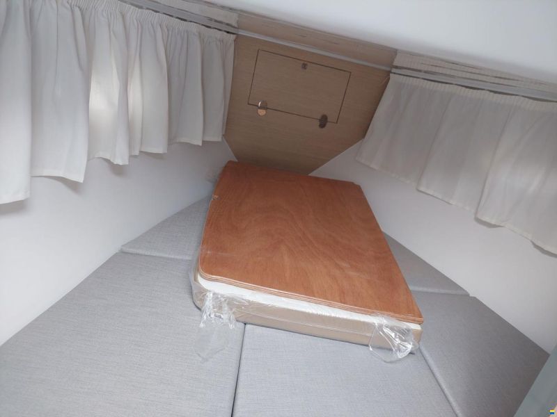 Marinello 650 Cabin