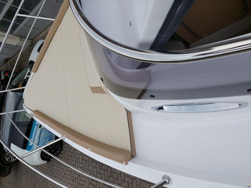 Marinello 650 Cabin