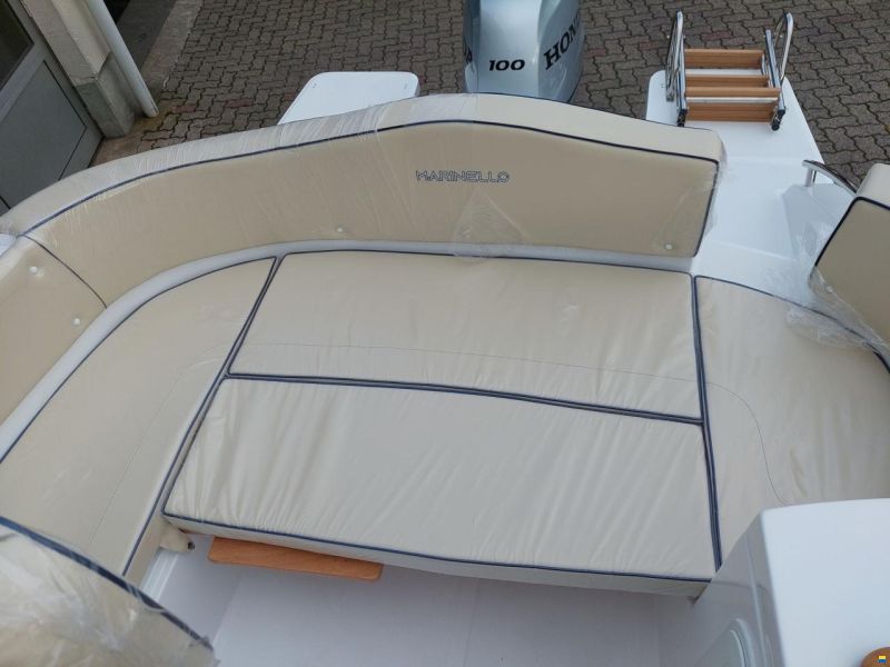 Marinello 590 Cabin