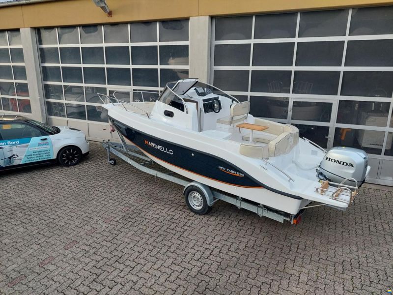 Marinello 590 Cabin