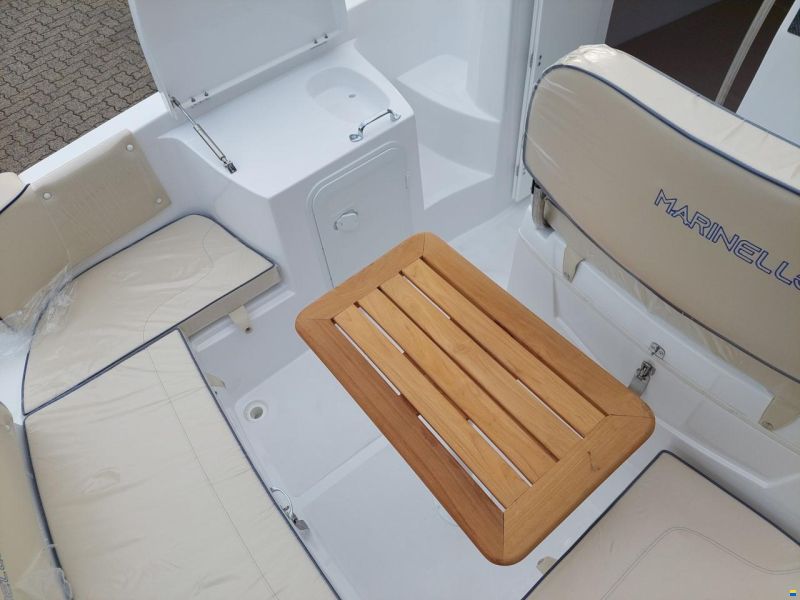 Marinello 590 Cabin