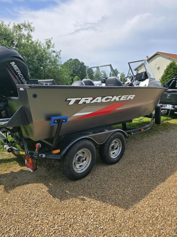 Tracker Marine Tracker Targa V18