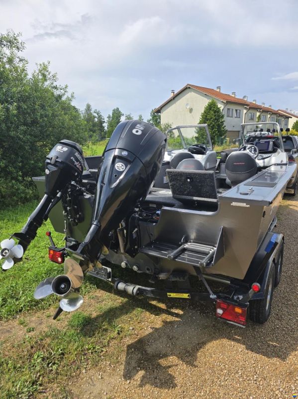 Tracker Marine Tracker Targa V18