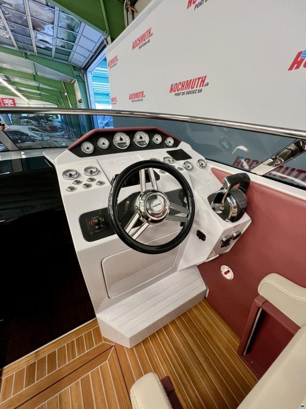 A. Mostes Offshore 31 EVO