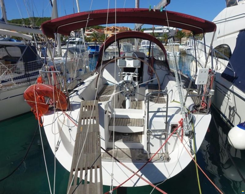 Elan 333 2 Cabins