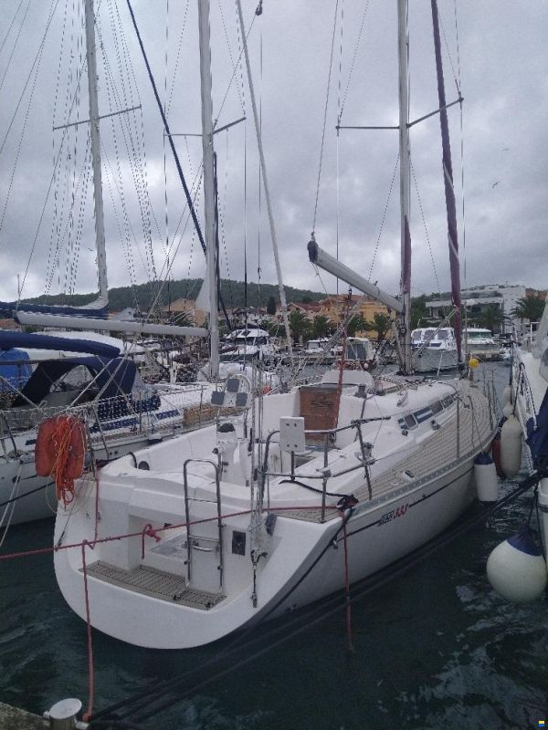 Elan 333 2 Cabins