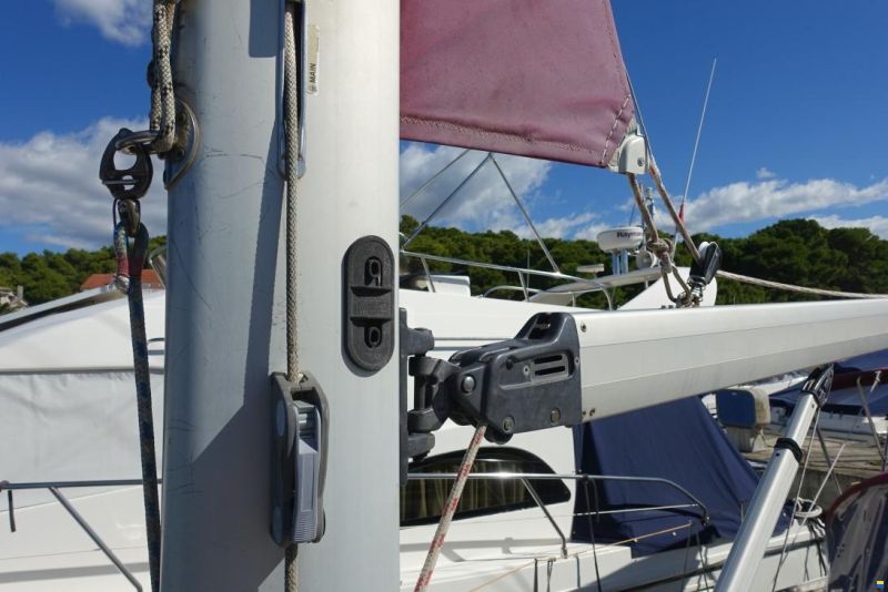 Elan 333 2 Cabins