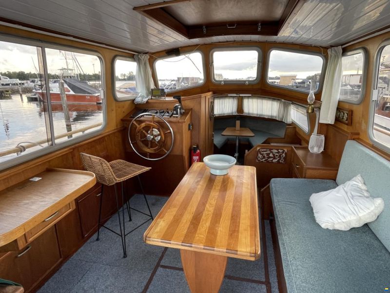 Crown Cruiser 970 OK