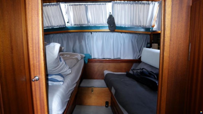 Coronet 30 Oceanfarer