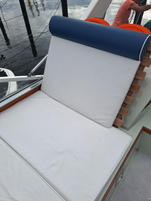 Coronet 30 Oceanfarer