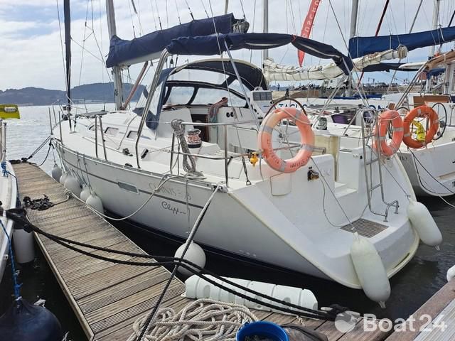 Beneteau Oceanis 393
