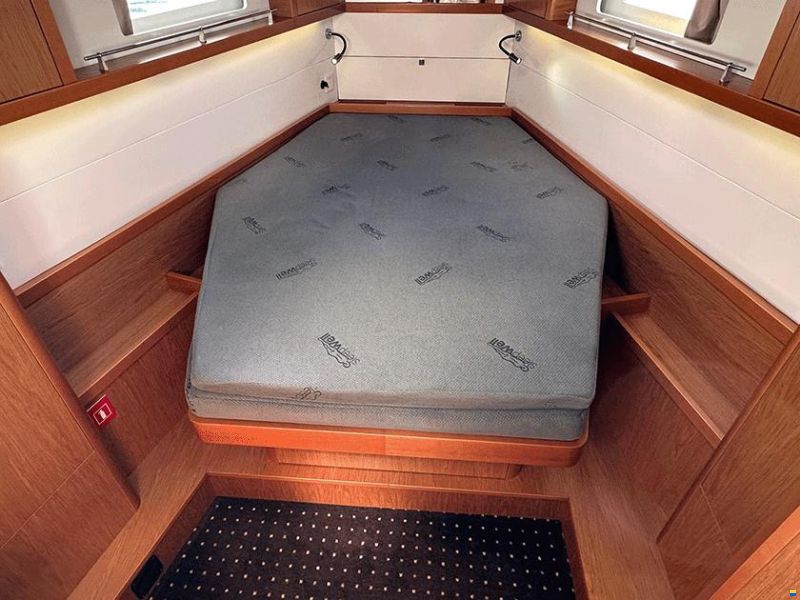 Beneteau Sense 50